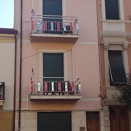 Mazzini Affittacamere Viareggio Bagian luar foto