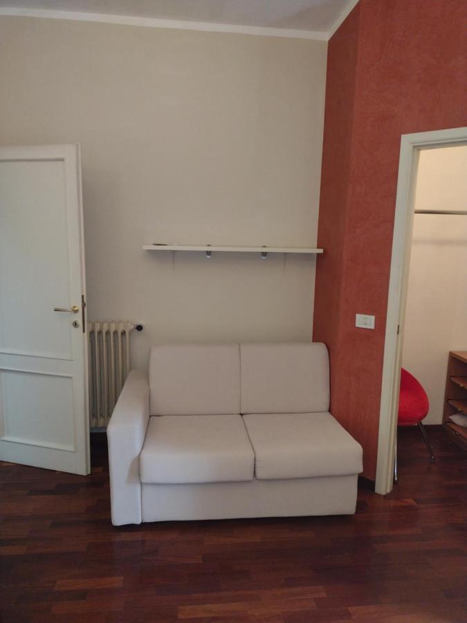 Mazzini Affittacamere Viareggio Bagian luar foto